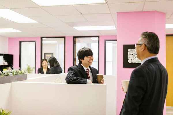 Carte de visite virtuelle : un outil indispensable pour optimiser votre image professionnelle