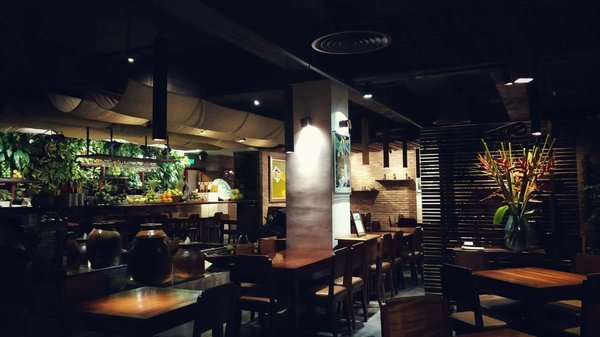 Quelles sont les étapes pour créer un programme de fidélité engageant pour une chaîne de restaurants végétariens ?